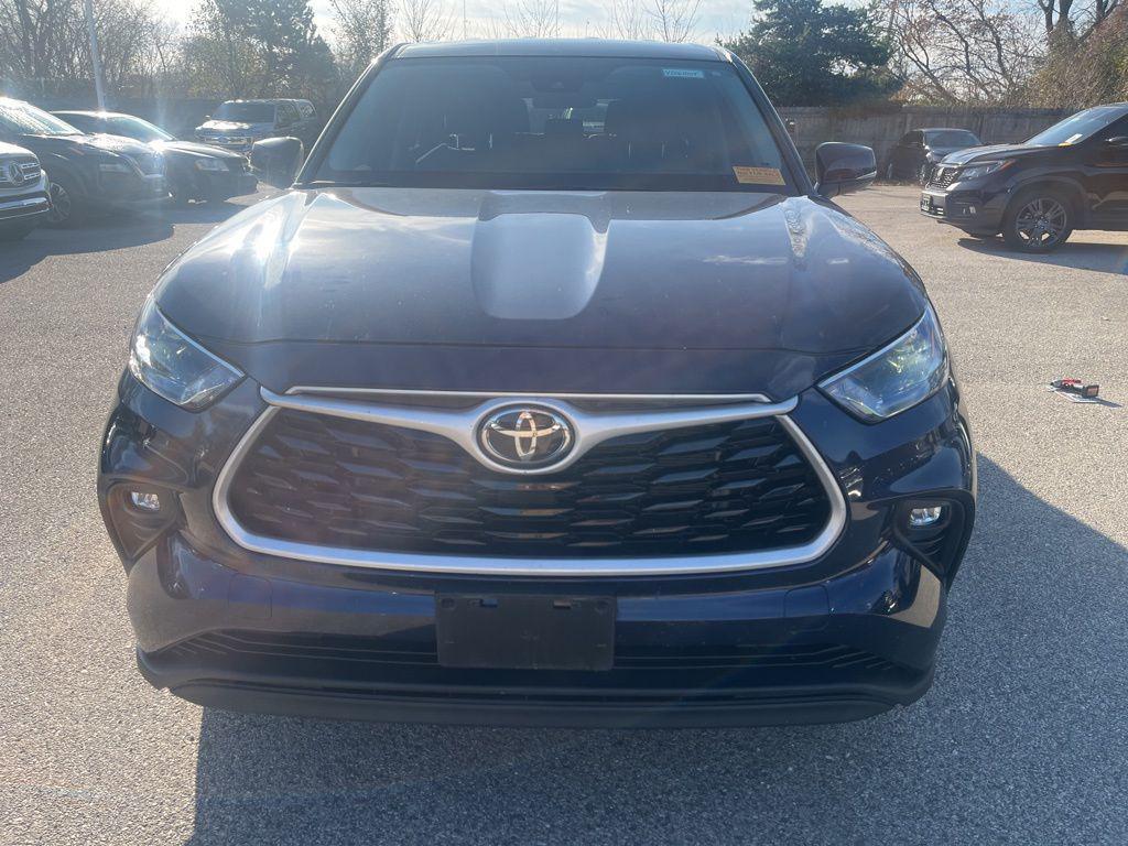 used 2023 Toyota Highlander car, priced at $29,218