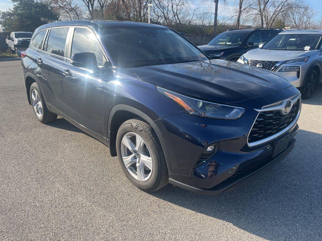 used 2023 Toyota Highlander car, priced at $29,218