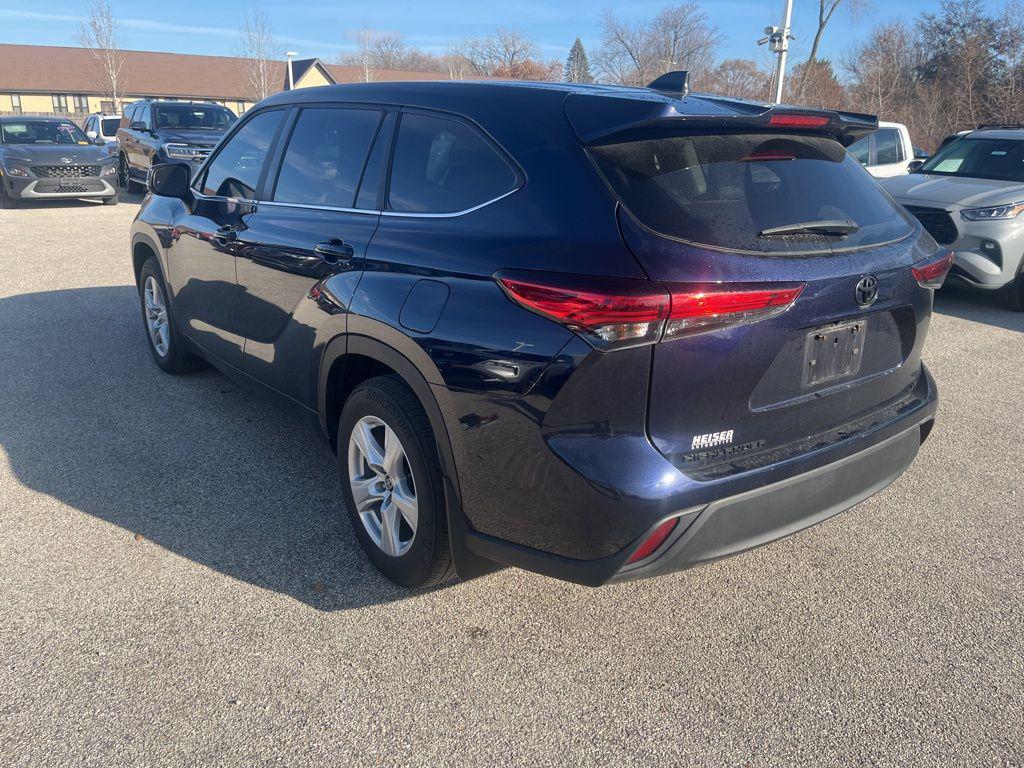used 2023 Toyota Highlander car, priced at $29,218