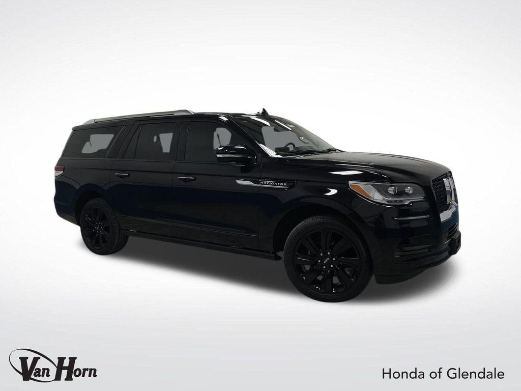 used 2024 Lincoln Navigator L car, priced at $69,461