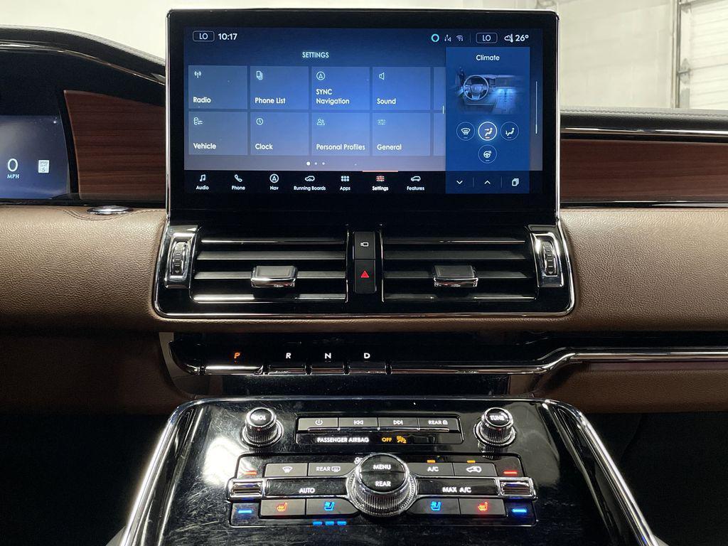 used 2024 Lincoln Navigator L car, priced at $69,461