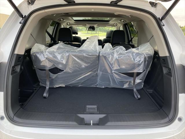 new 2025 Honda Pilot car, priced at $51,985