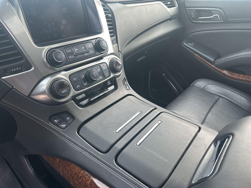 used 2017 Chevrolet Suburban car, priced at $25,392