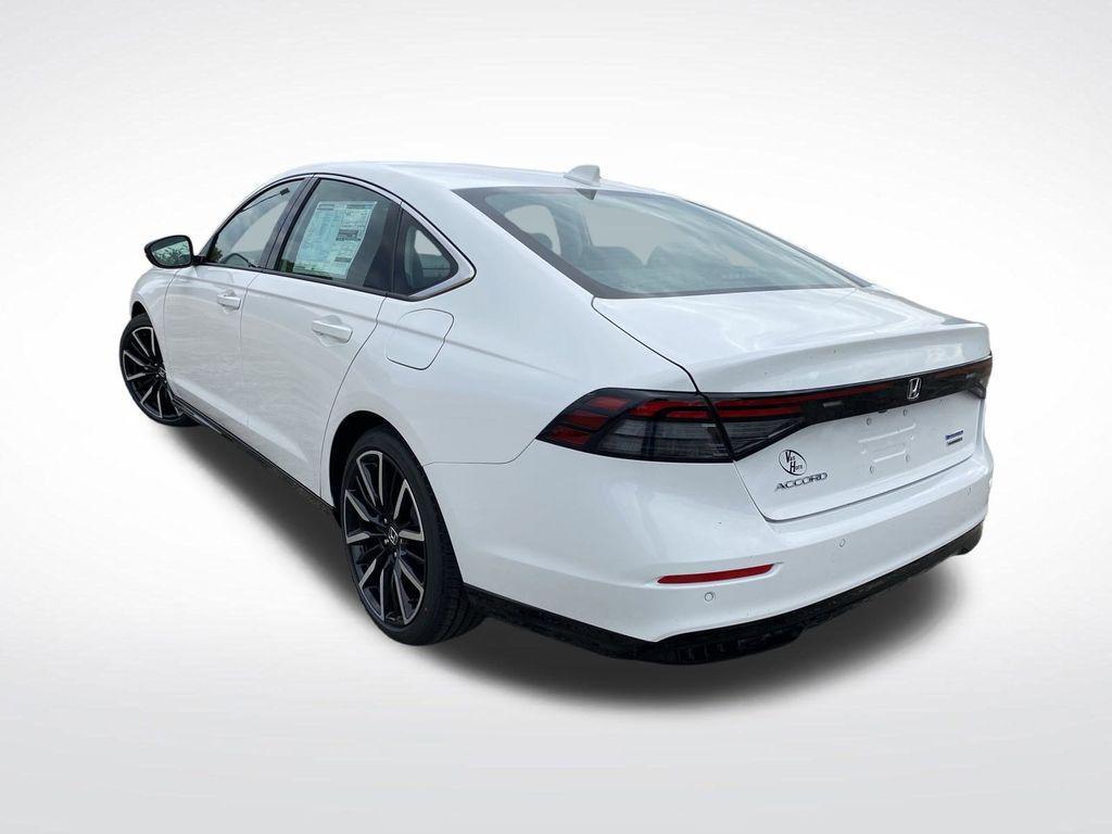 new 2025 Honda Accord Hybrid car, priced at $38,152