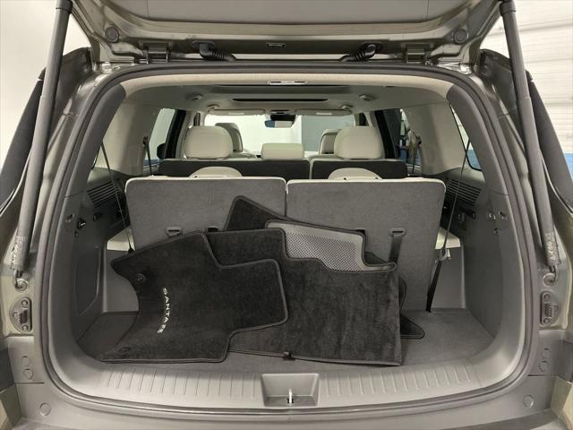 used 2024 Hyundai Santa Fe car, priced at $37,964