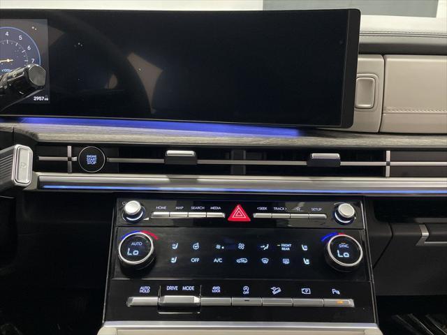 used 2024 Hyundai Santa Fe car, priced at $37,964