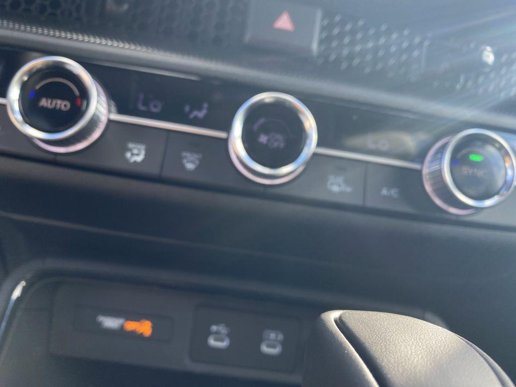 new 2026 Honda CR-V Hybrid car, priced at $39,683