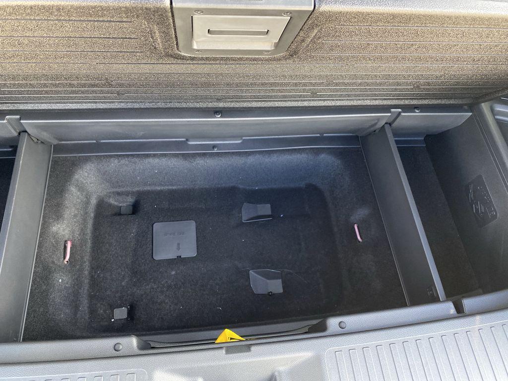 new 2025 Honda Pilot car, priced at $49,266