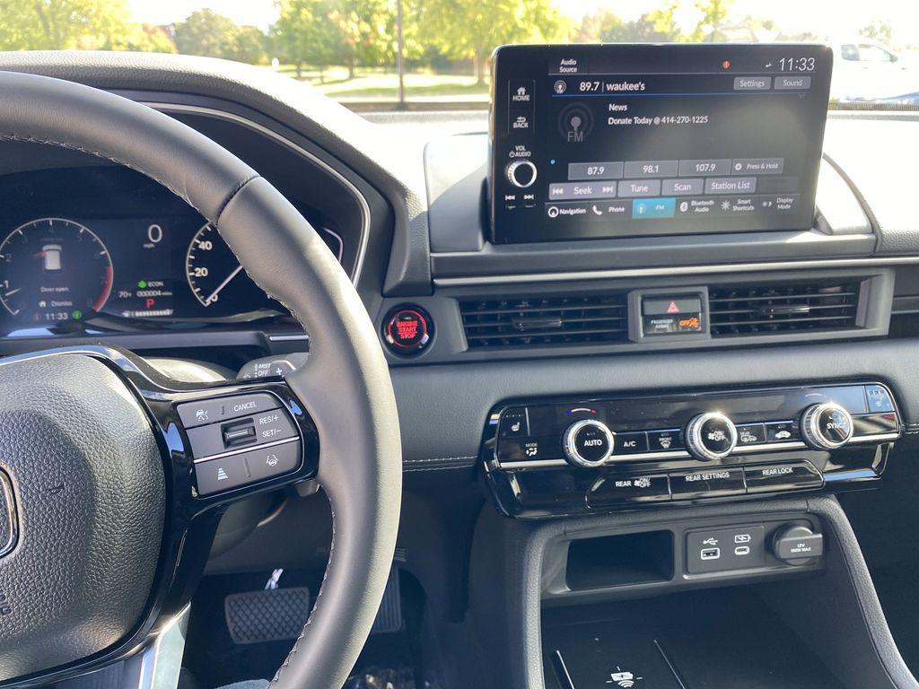 new 2025 Honda Pilot car, priced at $49,266