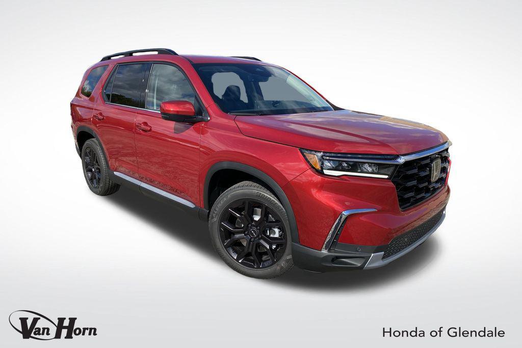 new 2025 Honda Pilot car, priced at $50,650