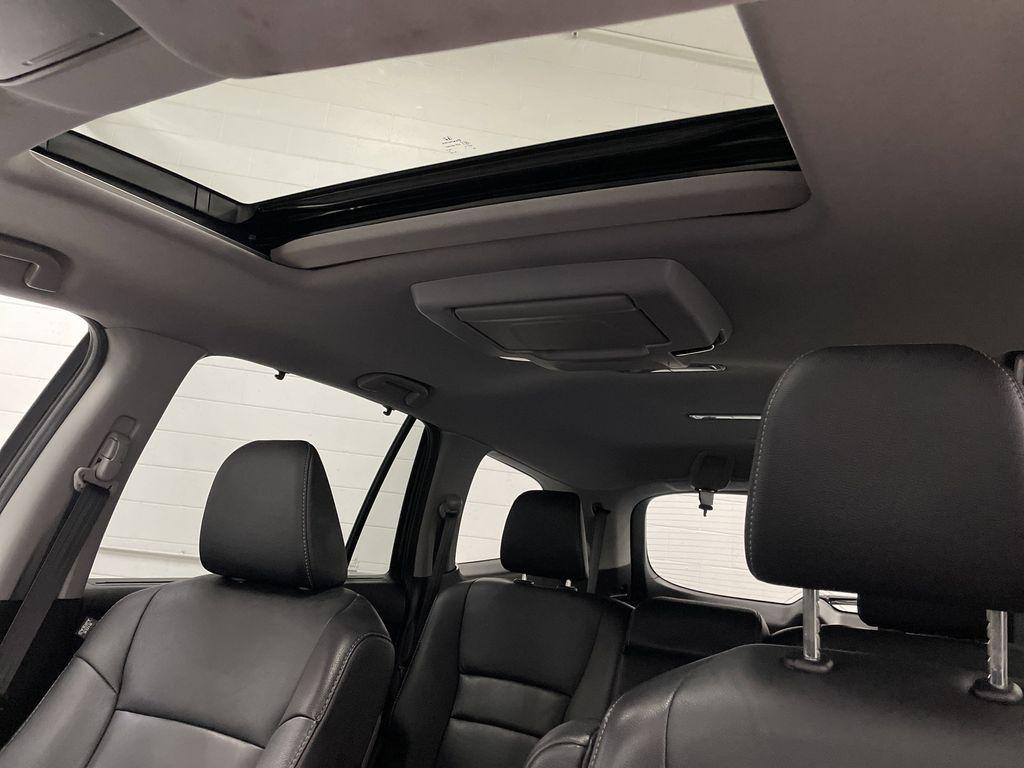 used 2020 Honda Pilot car, priced at $25,990