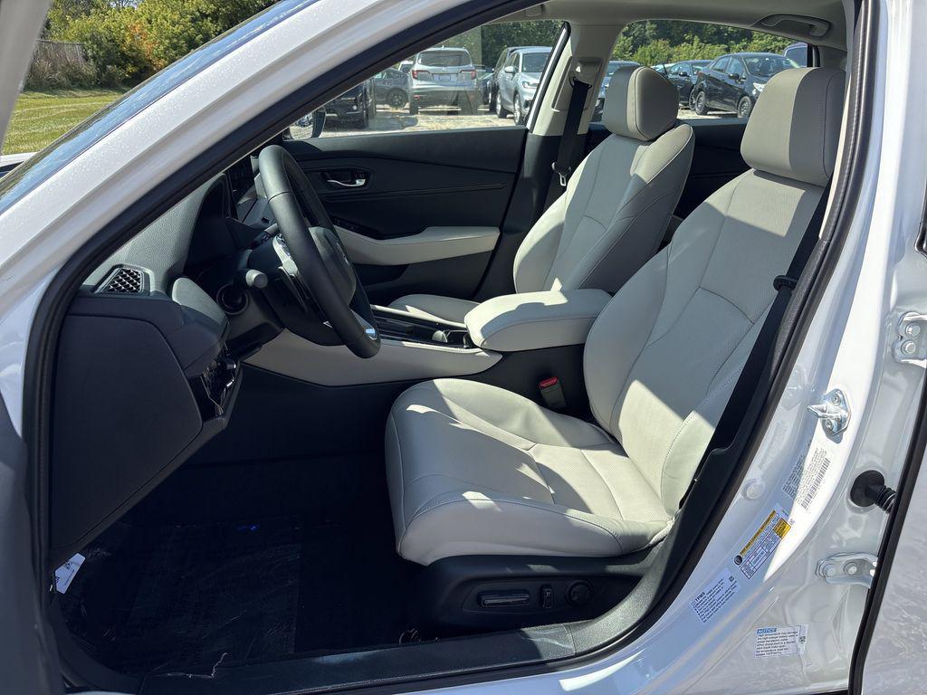 new 2025 Honda Accord Hybrid car, priced at $38,152