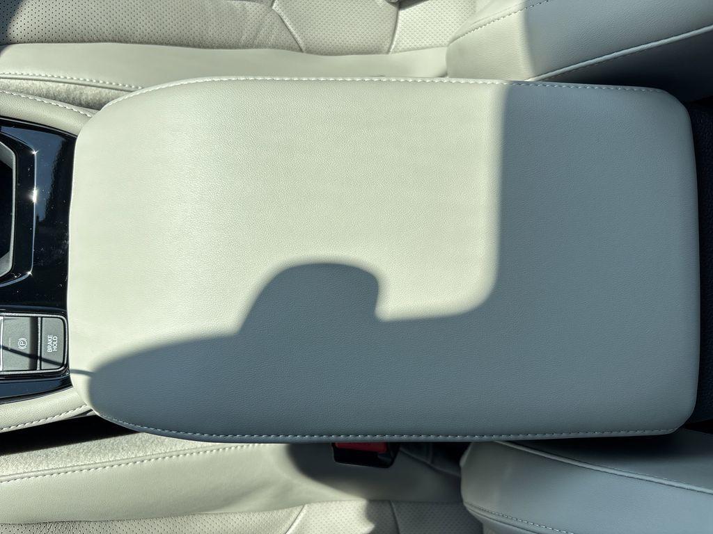 new 2025 Honda Accord Hybrid car, priced at $38,152