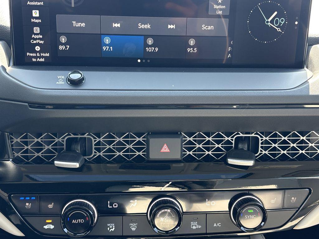 new 2025 Honda Accord Hybrid car, priced at $38,152