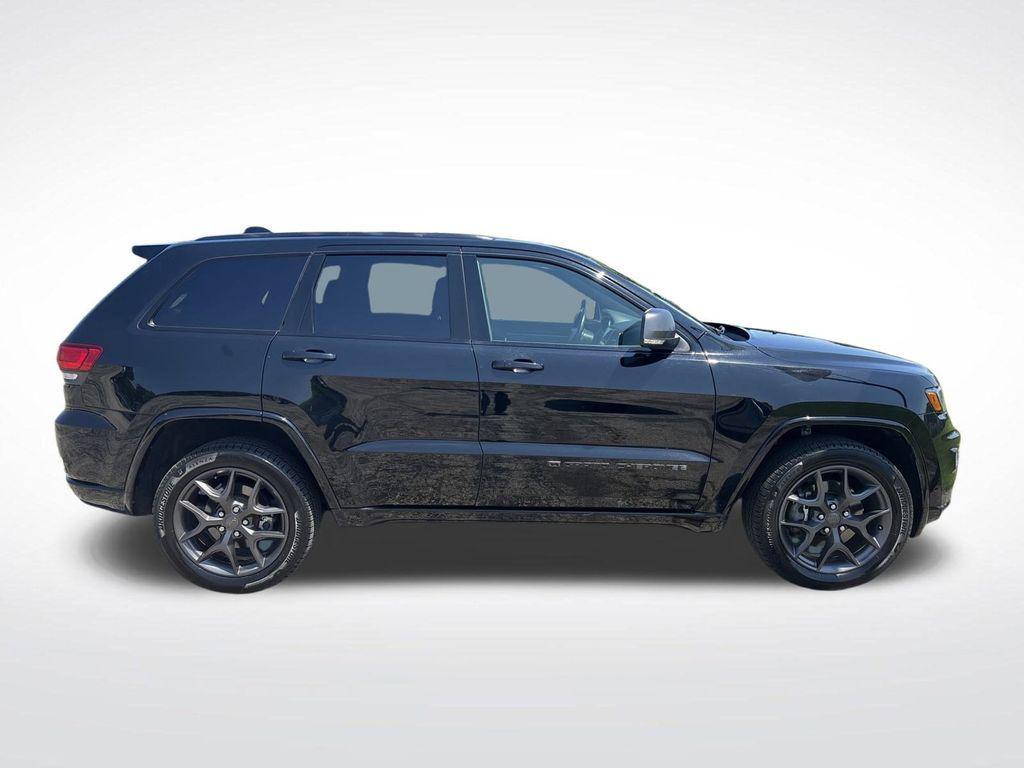 used 2021 Jeep Grand Cherokee car, priced at $22,967