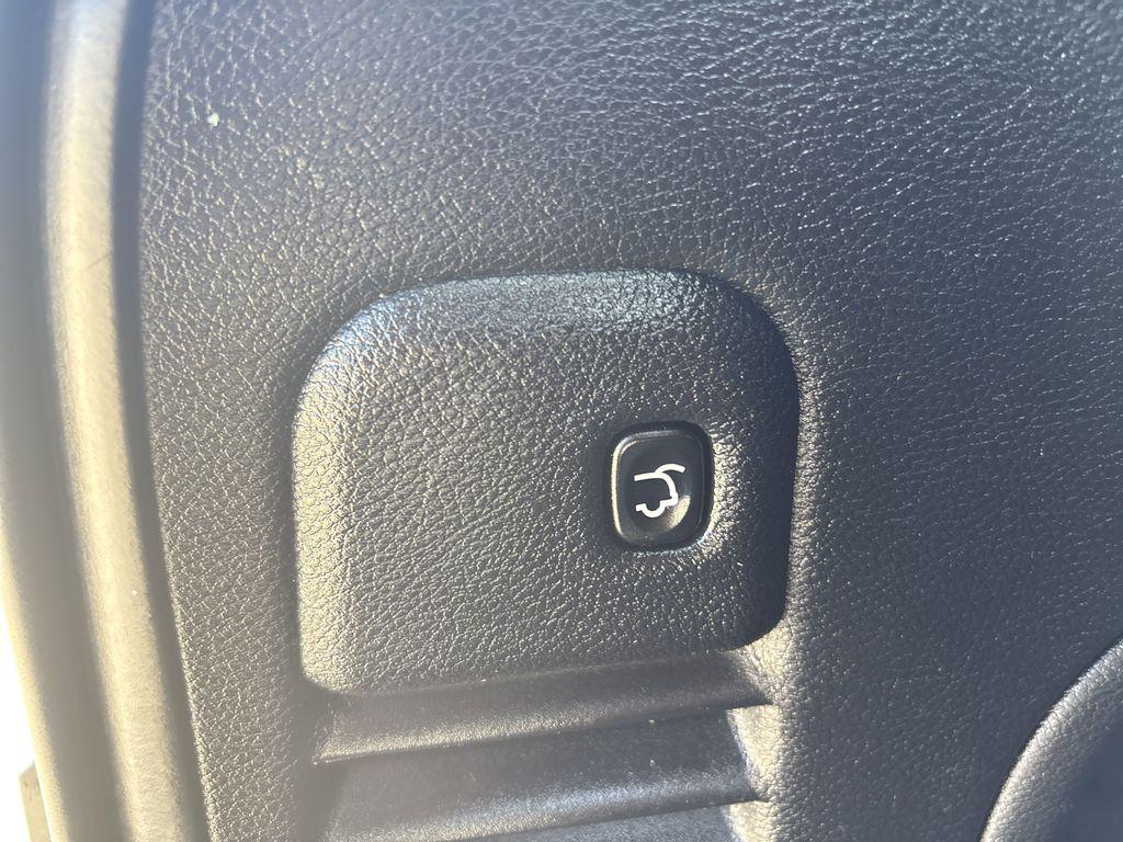 used 2021 Jeep Grand Cherokee car, priced at $23,494