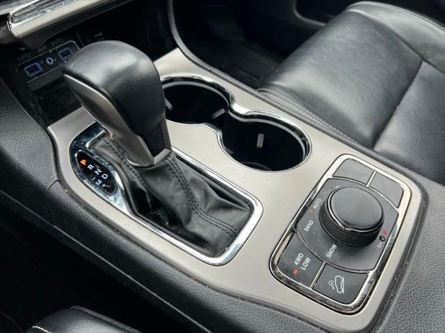 used 2021 Jeep Grand Cherokee car, priced at $25,095