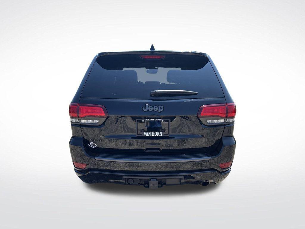 used 2021 Jeep Grand Cherokee car, priced at $22,967