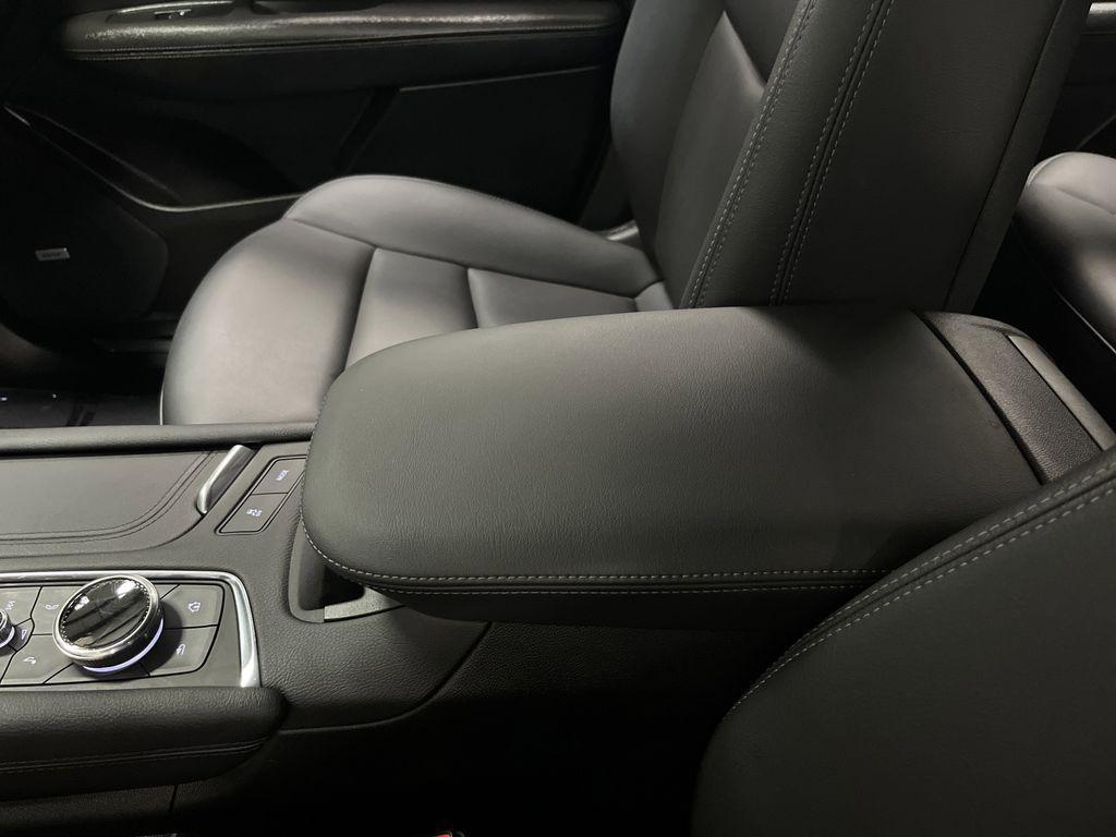 used 2024 Cadillac XT5 car, priced at $34,900