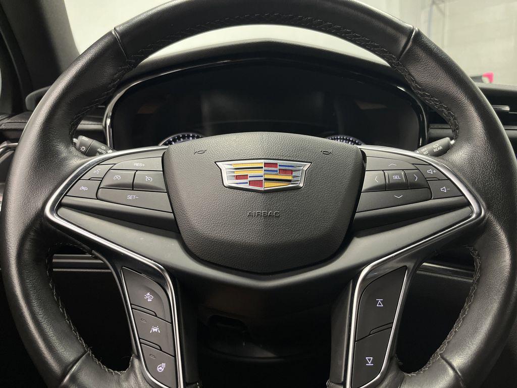 used 2024 Cadillac XT5 car, priced at $34,900