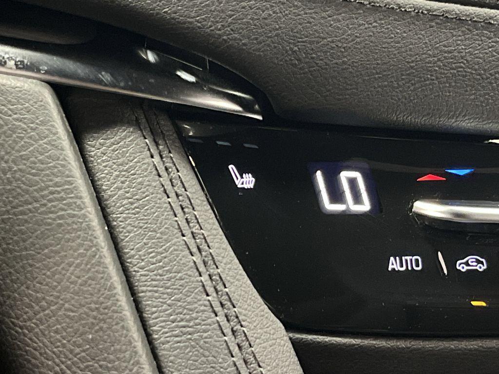 used 2024 Cadillac XT5 car, priced at $34,900