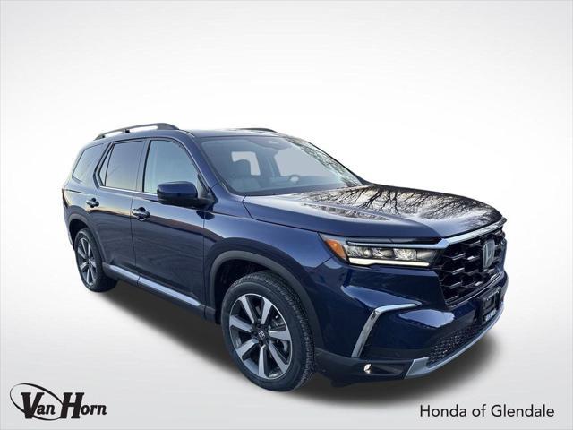 new 2025 Honda Pilot car, priced at $48,925