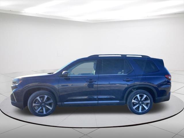 new 2025 Honda Pilot car, priced at $48,925