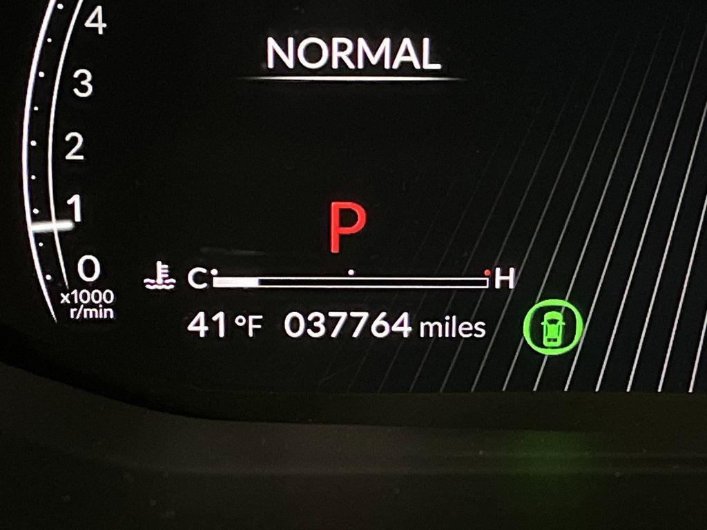 used 2023 Acura MDX car, priced at $38,900