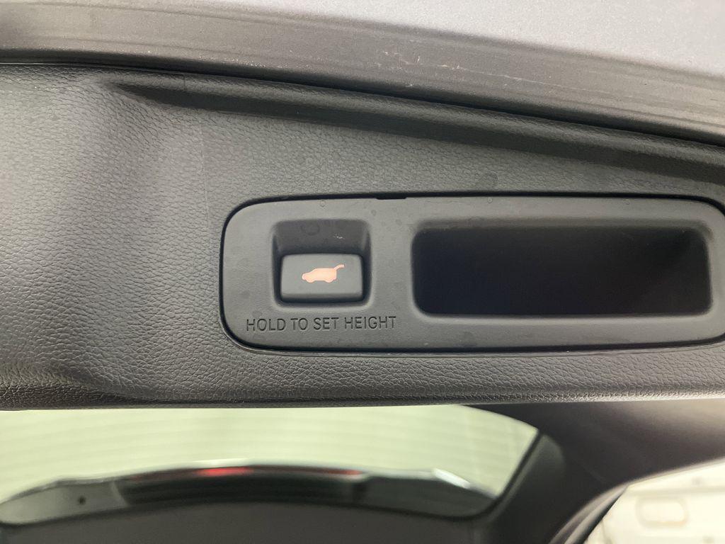 used 2022 Honda CR-V Hybrid car, priced at $28,900