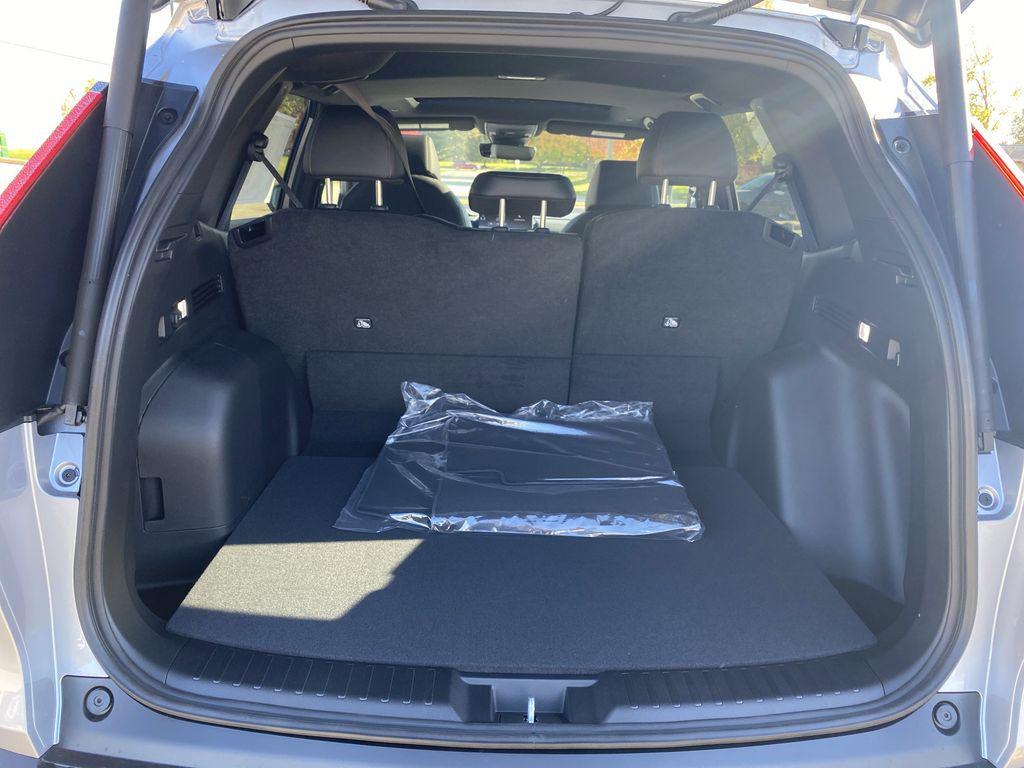 new 2026 Honda CR-V Hybrid car, priced at $39,683