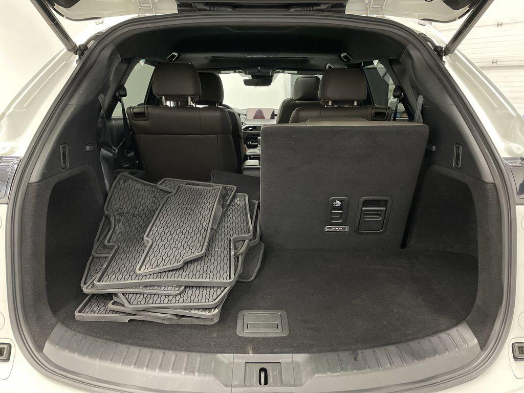 used 2022 Mazda CX-9 car, priced at $25,977