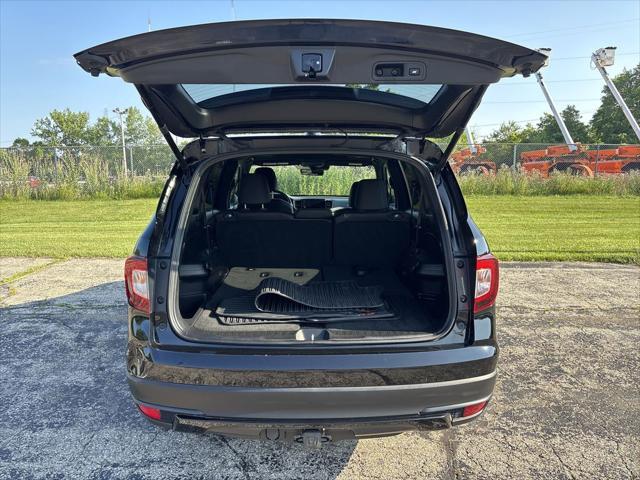 used 2022 Honda Pilot car, priced at $35,964
