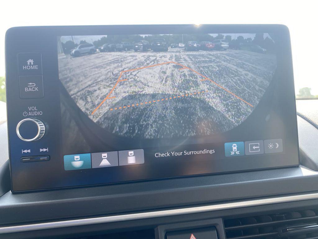 new 2025 Honda Pilot car, priced at $47,250