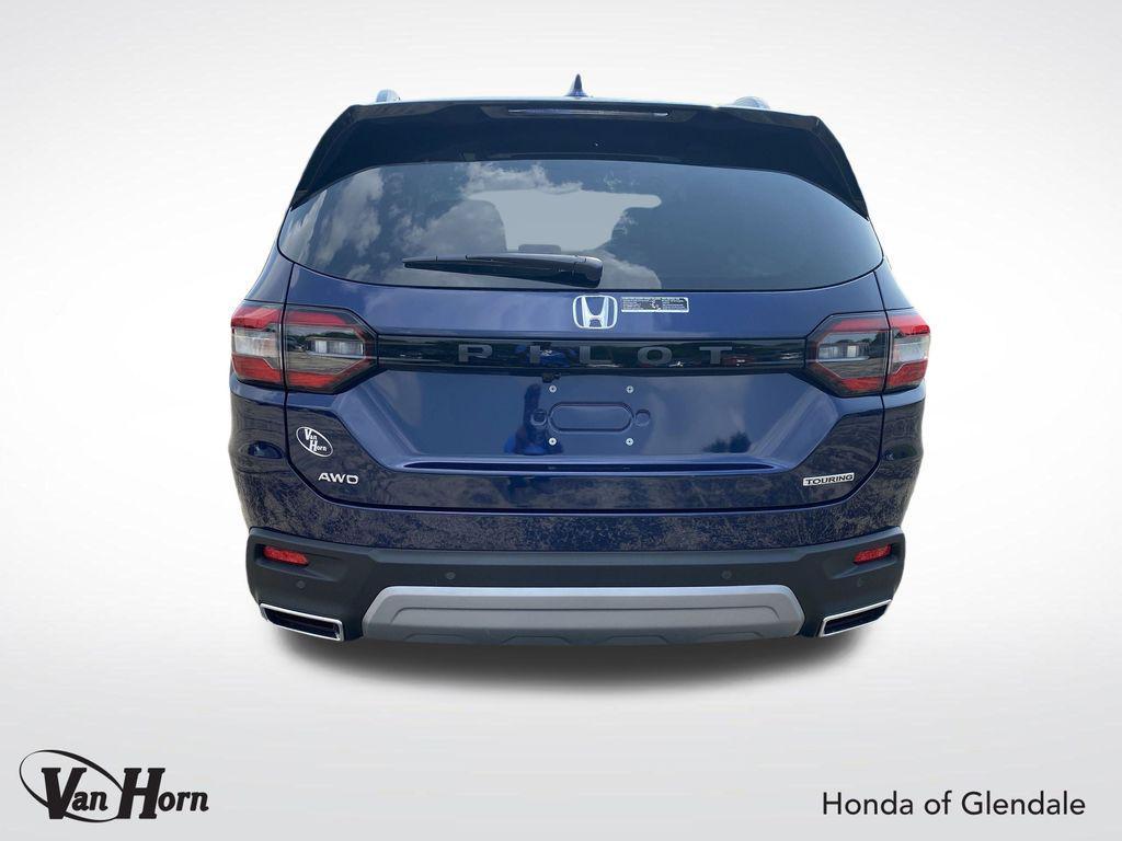 new 2025 Honda Pilot car, priced at $47,250