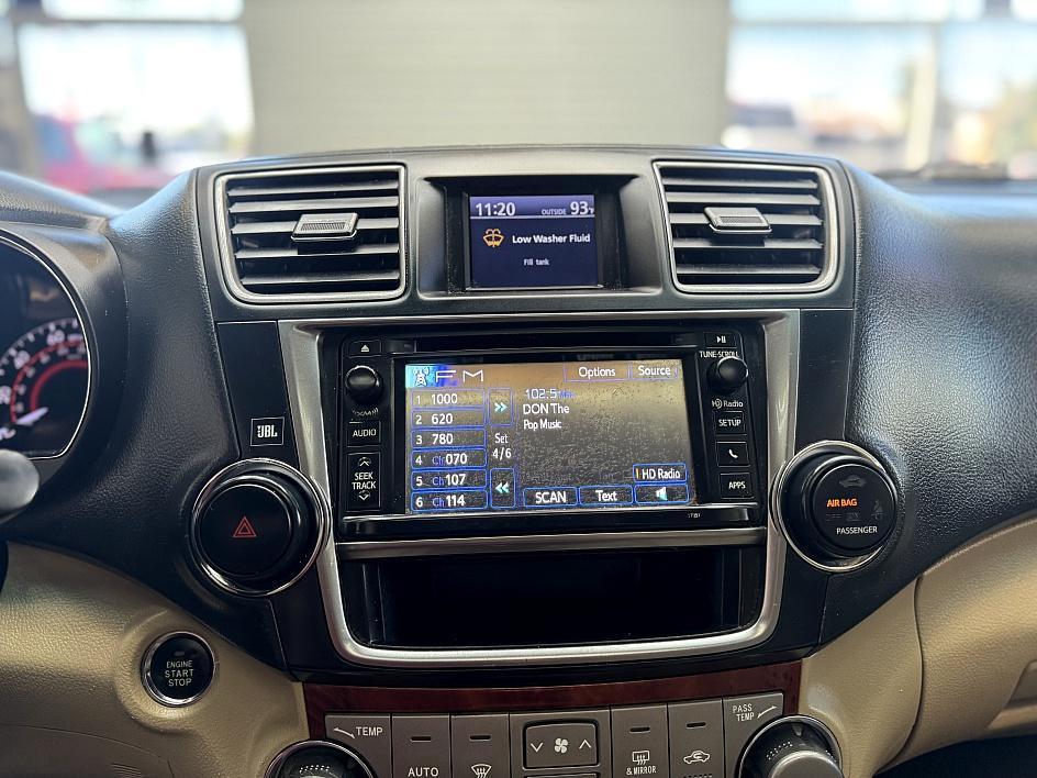 used 2013 Toyota Highlander car, priced at $17,998