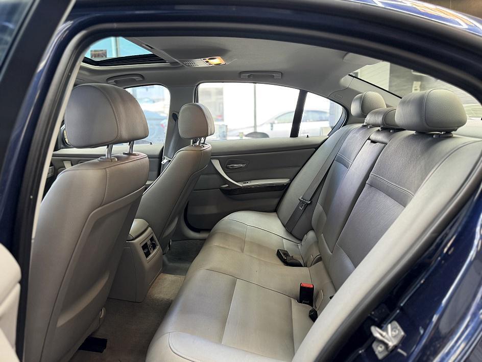 used 2011 BMW 328 car, priced at $10,998