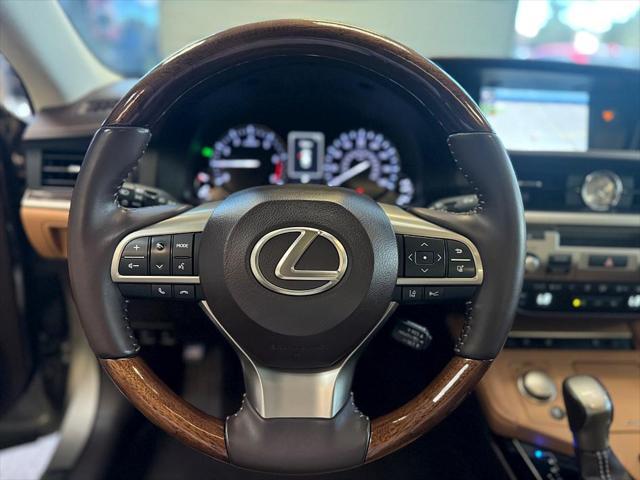 used 2018 Lexus ES 350 car, priced at $20,998