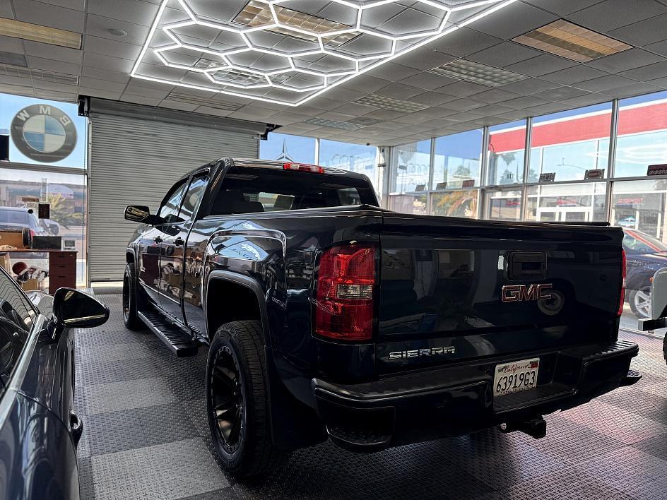 used 2017 GMC Sierra 1500 car, priced at $22,498
