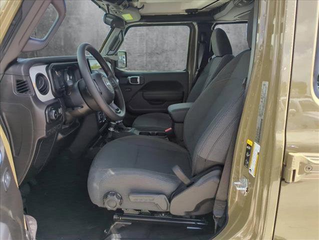 new 2025 Jeep Wrangler car, priced at $37,686