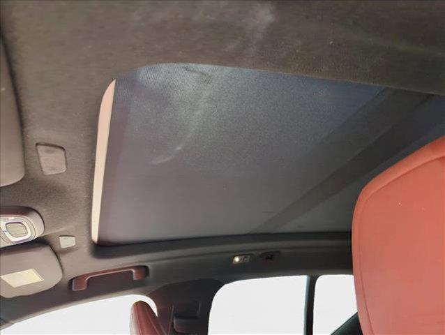 used 2019 Volvo XC40 car, priced at $21,526