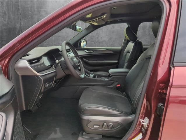 new 2025 Jeep Grand Cherokee L car, priced at $41,313