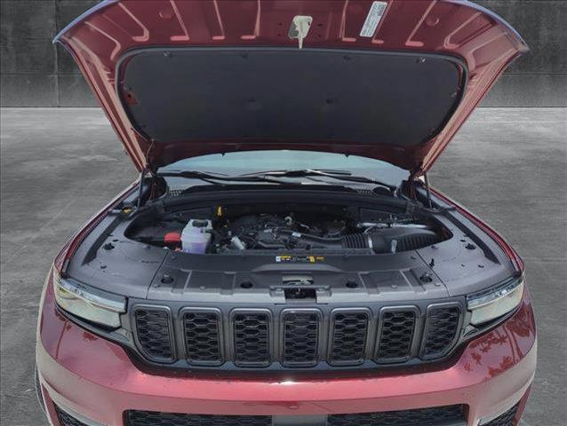 new 2025 Jeep Grand Cherokee L car, priced at $41,313