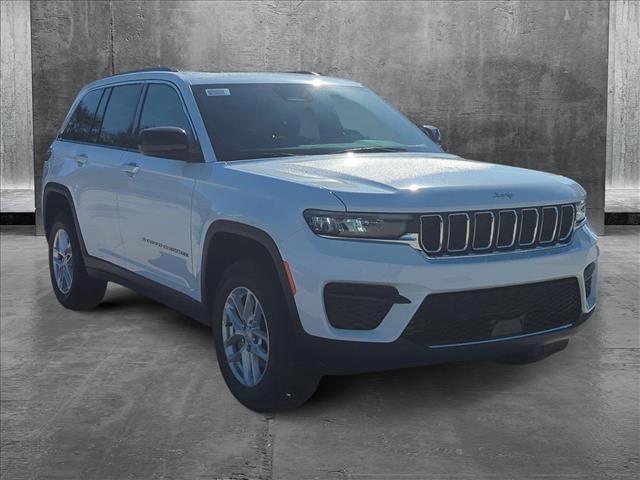 new 2025 Jeep Grand Cherokee car, priced at $37,586