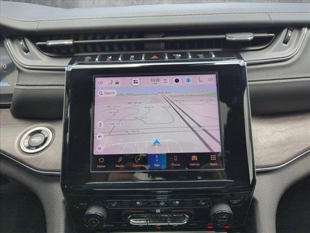used 2022 Jeep Grand Cherokee car, priced at $36,991