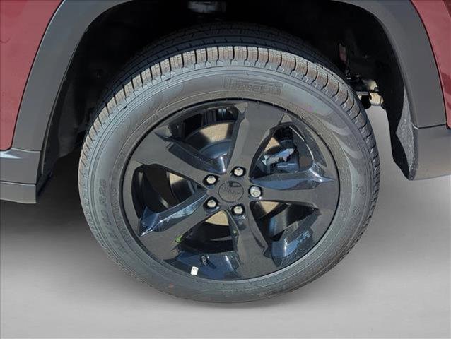 new 2025 Jeep Grand Cherokee car, priced at $42,019