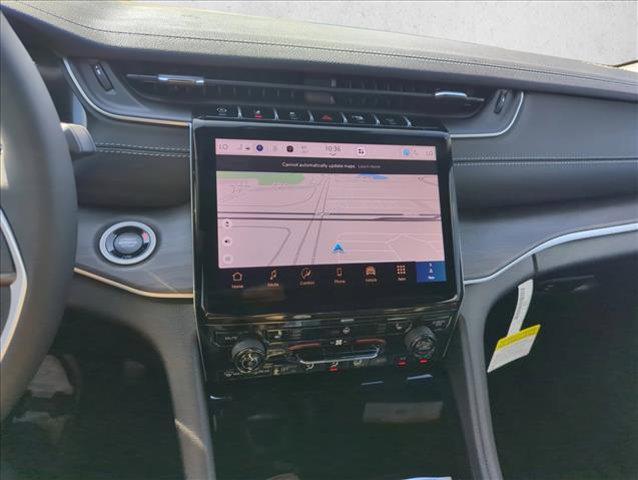 new 2025 Jeep Grand Cherokee car, priced at $42,019