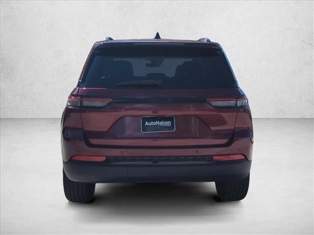 new 2025 Jeep Grand Cherokee car, priced at $42,019