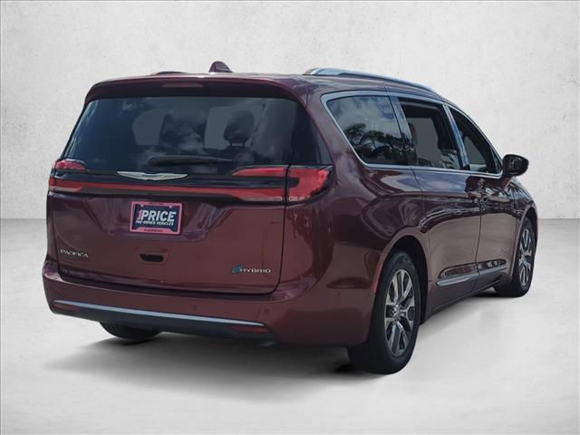 used 2021 Chrysler Pacifica car, priced at $31,281