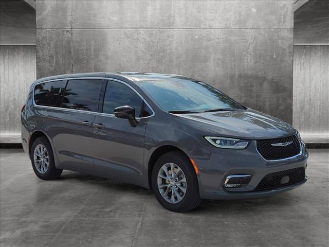 new 2025 Chrysler Pacifica car, priced at $44,492