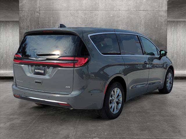 new 2025 Chrysler Pacifica car, priced at $44,492